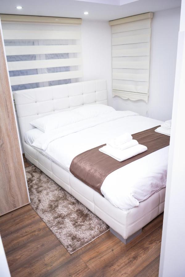 Korzo Prenociste Appartement Novi Pazar Buitenkant foto
